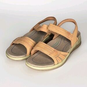 NWOT Orthofeet Malibu Sz 10.5 D Wide Camel Brown Leather Strappy Sandals Paloma